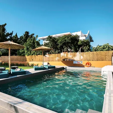 Costa-aria House *